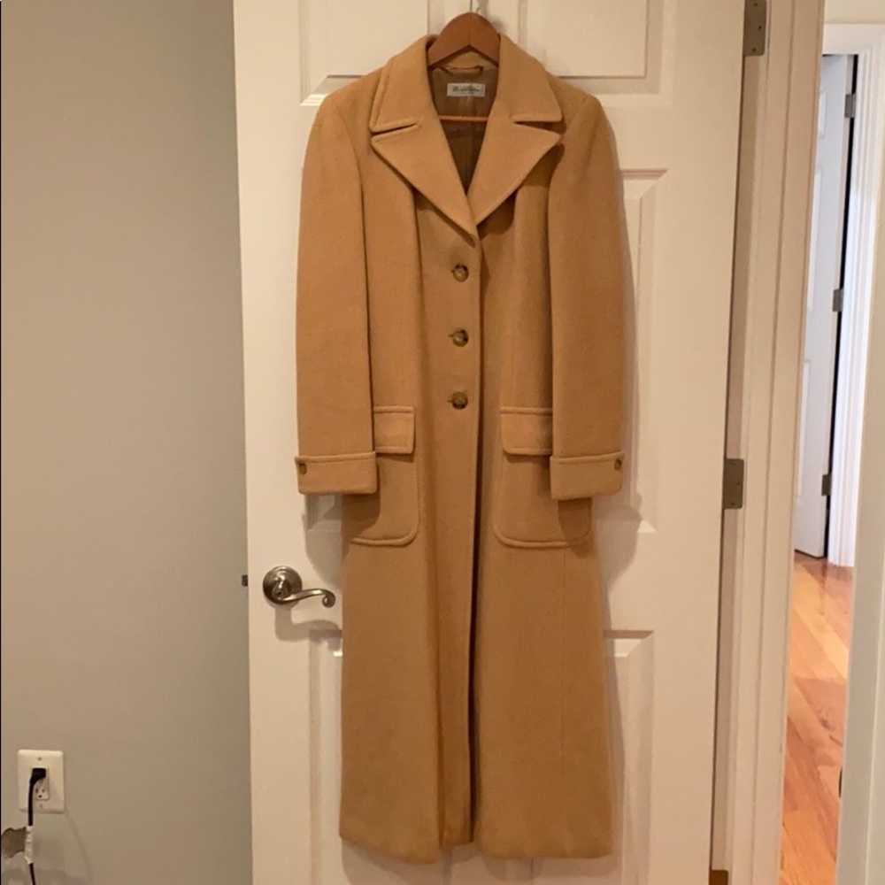 Gorgeous Brooks Brothers camel hair long coat.